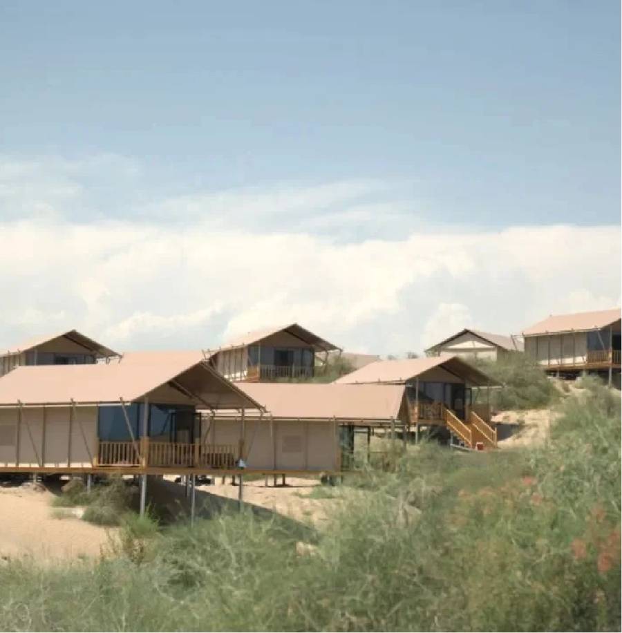 图开沙漠帐篷酒店项目